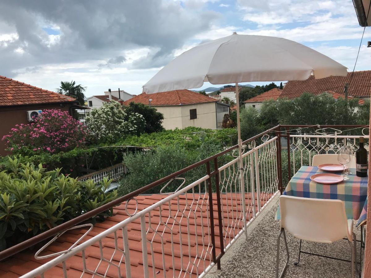 Apartmani Vilma Pakoštane Exterior foto