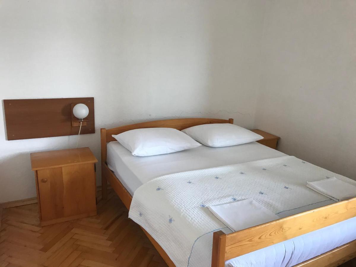 Apartmani Vilma Pakoštane Exterior foto